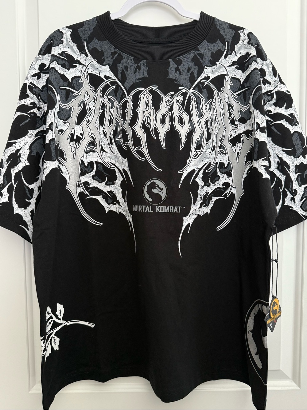 Civil Regime Mortal Kombat Tee - Picture 3 of 5
